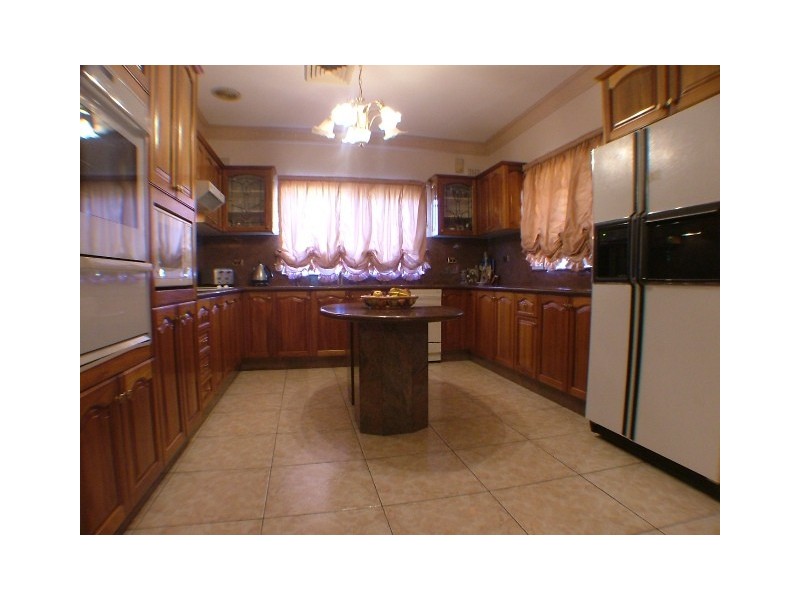 2 Liney Avenue, Clemton Park NSW 2206