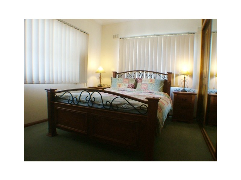 2 Liney Avenue, Clemton Park NSW 2206