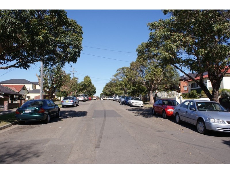 10/1 Hillview Street, Roselands NSW 2196