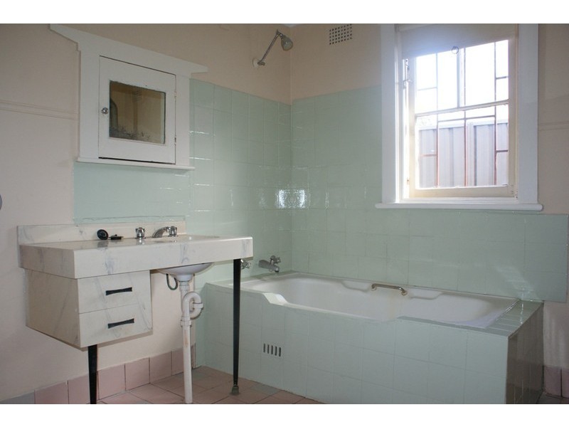 70 Park Avenue, Ashfield NSW 2131