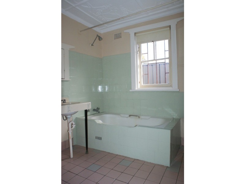 70 Park Avenue, Ashfield NSW 2131