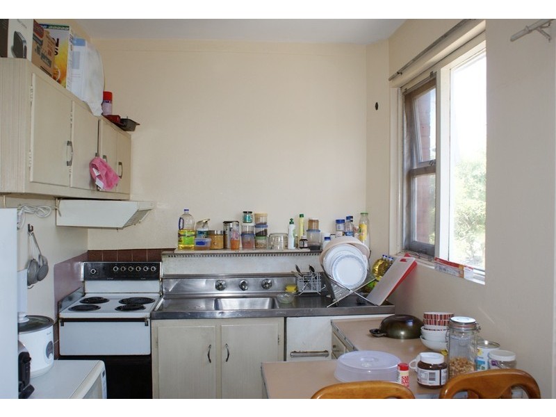 2/152 Queen Victoria Street, Bexley NSW 2207