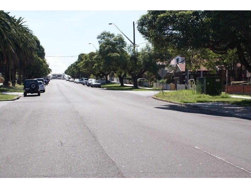 2/152 Queen Victoria Street, Bexley NSW 2207