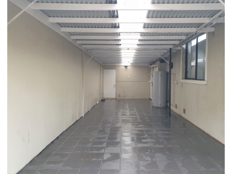 16 Olive Crescent, Peakhurst NSW 2210