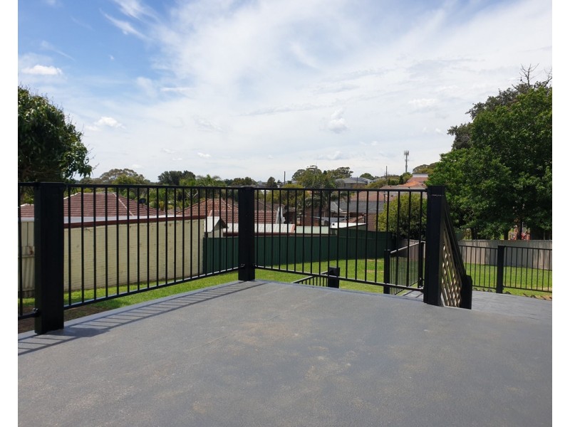 16 Olive Crescent, Peakhurst NSW 2210