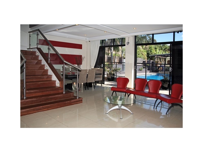 121 Moorefields Road, Roselands NSW 2196