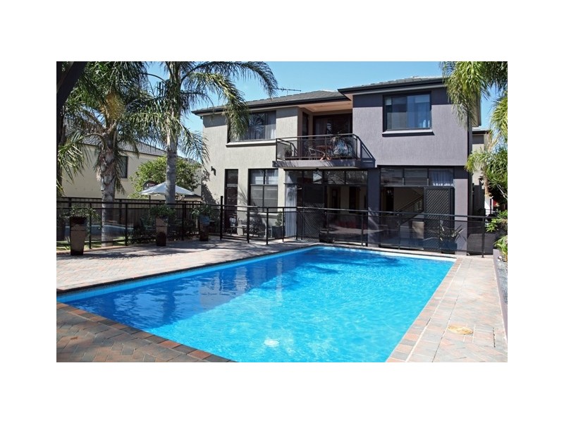 121 Moorefields Road, Roselands NSW 2196