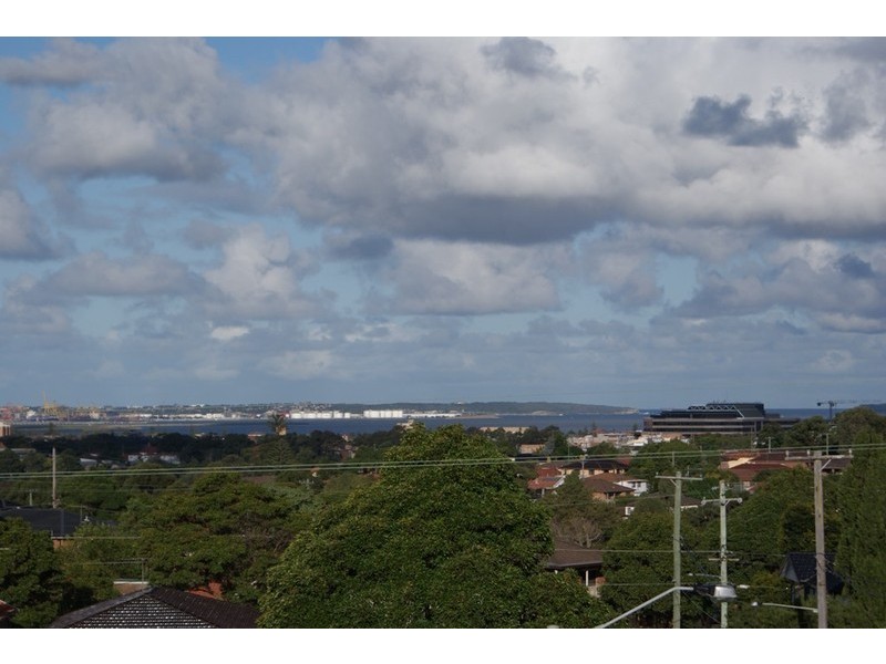 12/637 Forest Road, Bexley NSW 2207