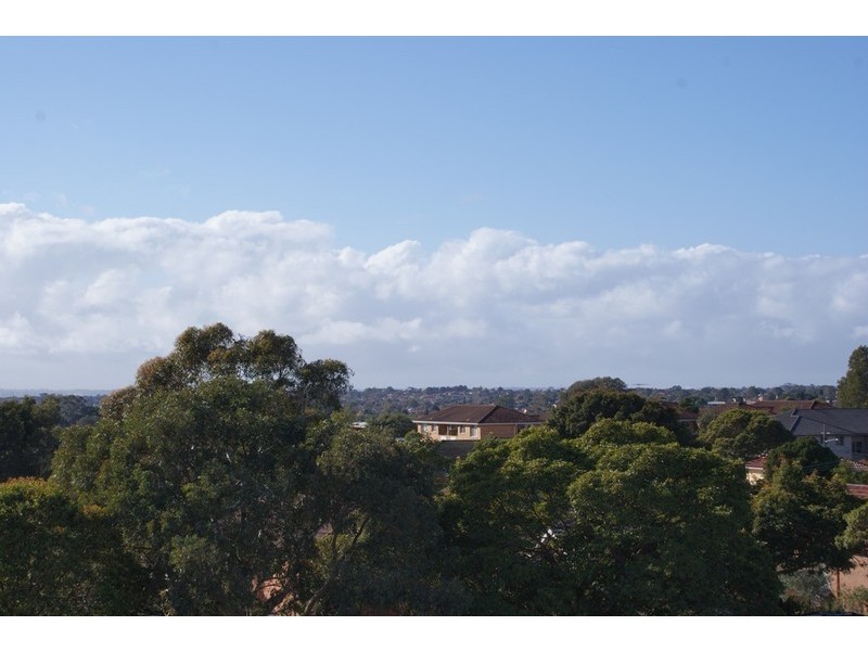 7 / 1 Hillview Street, Roselands NSW 2196