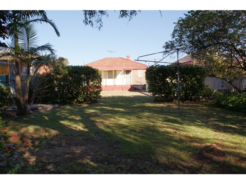 18 Parker Avenue, Earlwood NSW 2206