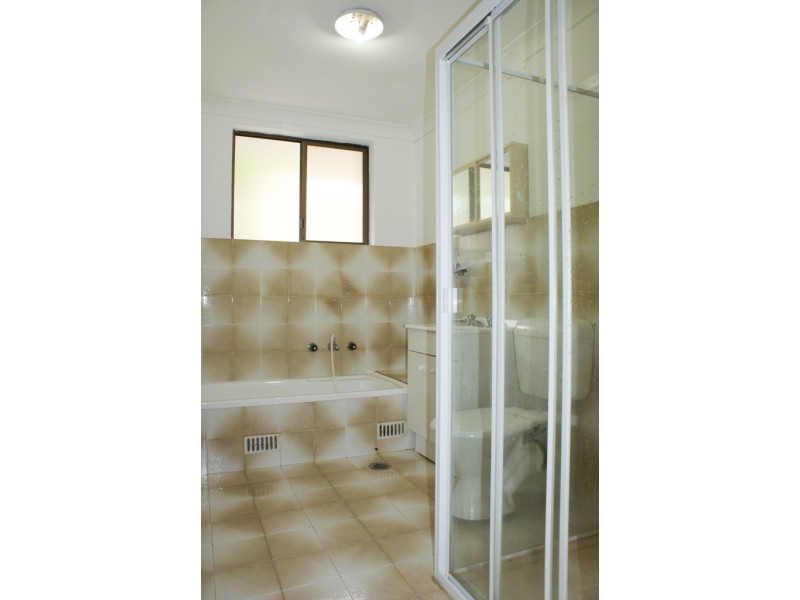 2/188 Queen Victoria Street, Bexley NSW 2207