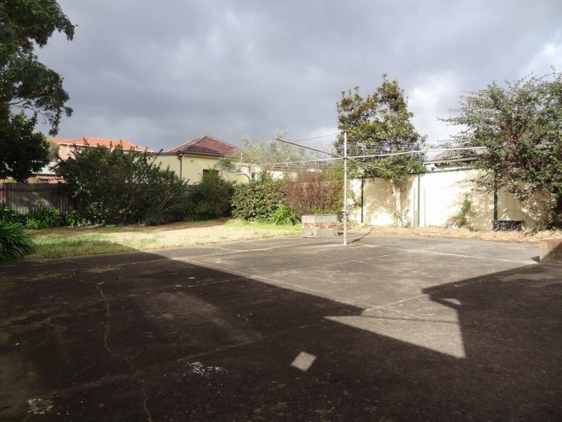 148 Bexley Road, Earlwood NSW 2206