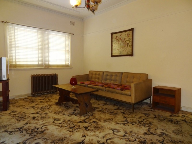 148 Bexley Road, Earlwood NSW 2206