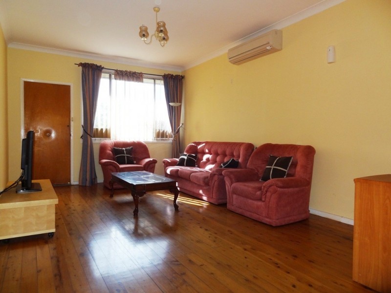 2 / 3 Sackville Street, Bardwell Valley NSW 2207