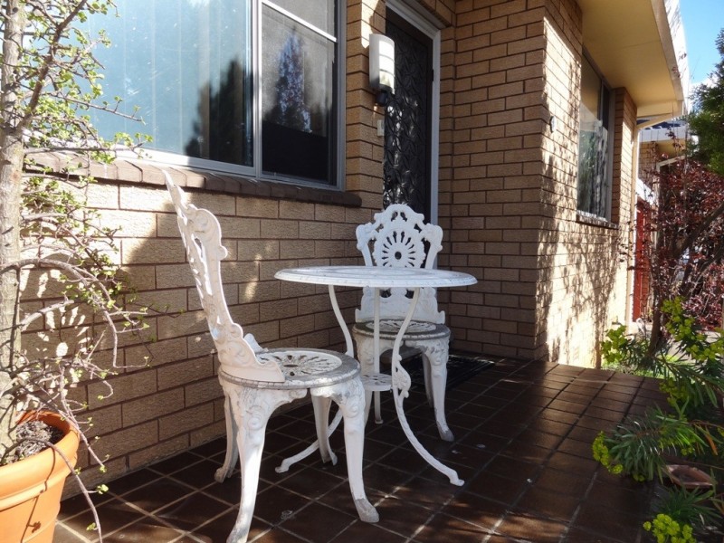 2 / 3 Sackville Street, Bardwell Valley NSW 2207