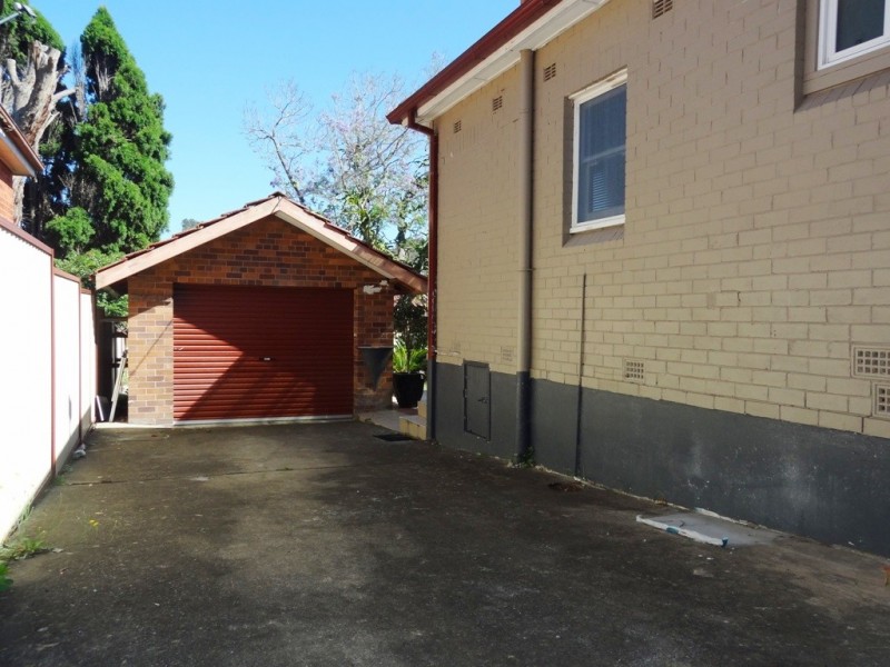 176 Slade Road, Bardwell Park NSW 2207