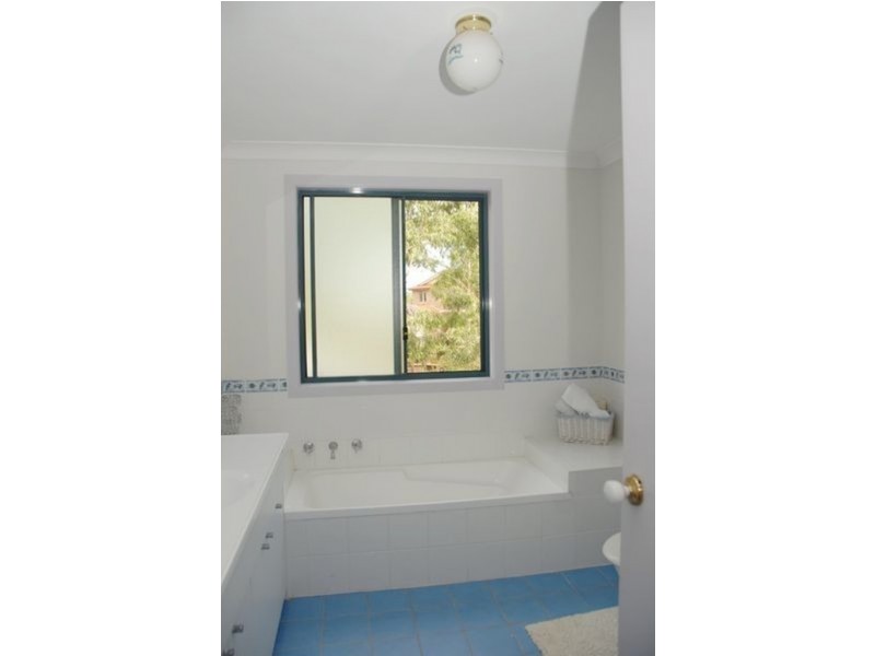 43 Leacocks Lane, Casula NSW 2170