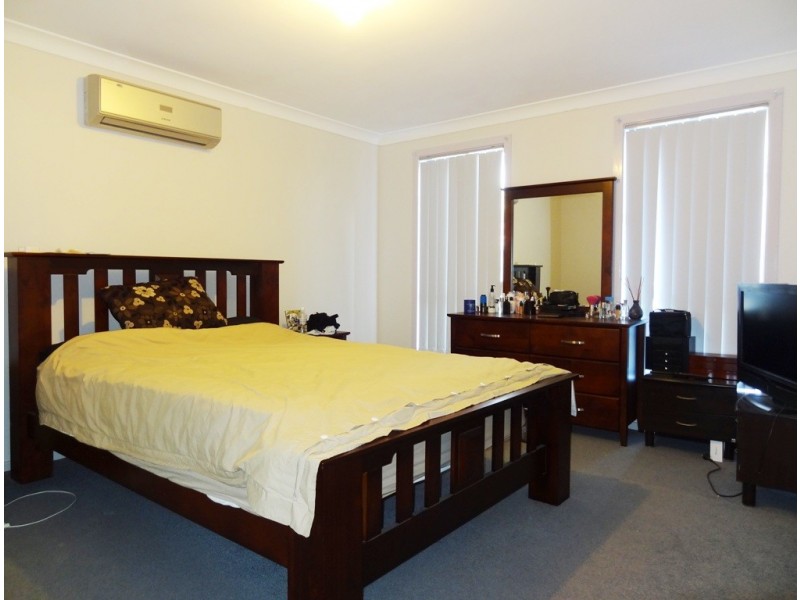 43 Leacocks Lane, Casula NSW 2170