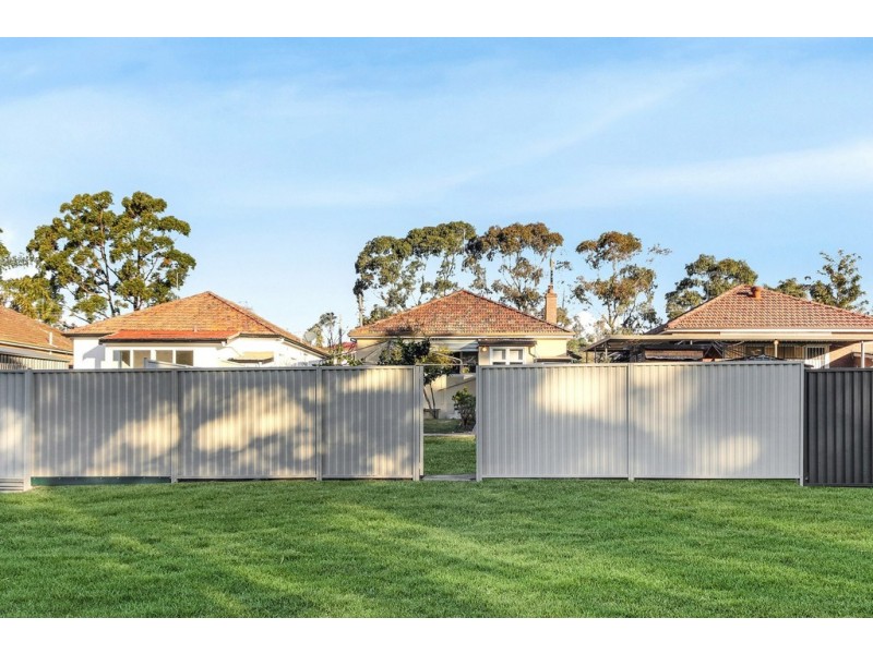 5 Kingsgrove Avenue, Kingsgrove NSW 2208