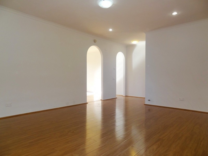 7 Tobermory Avenue, St Andrews NSW 2566