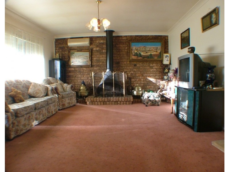 11 Boeing Place, St Clair NSW 2759