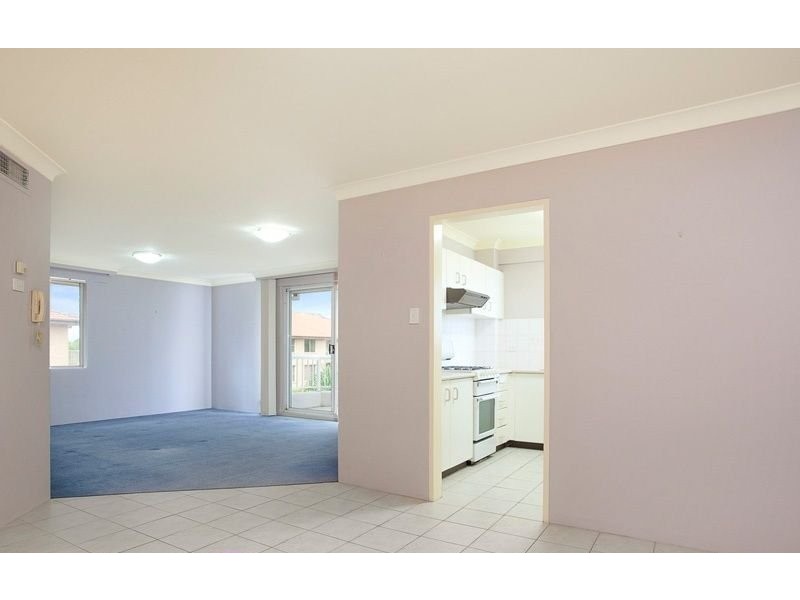 23/7 Mead Drive, Chipping Norton NSW 2170