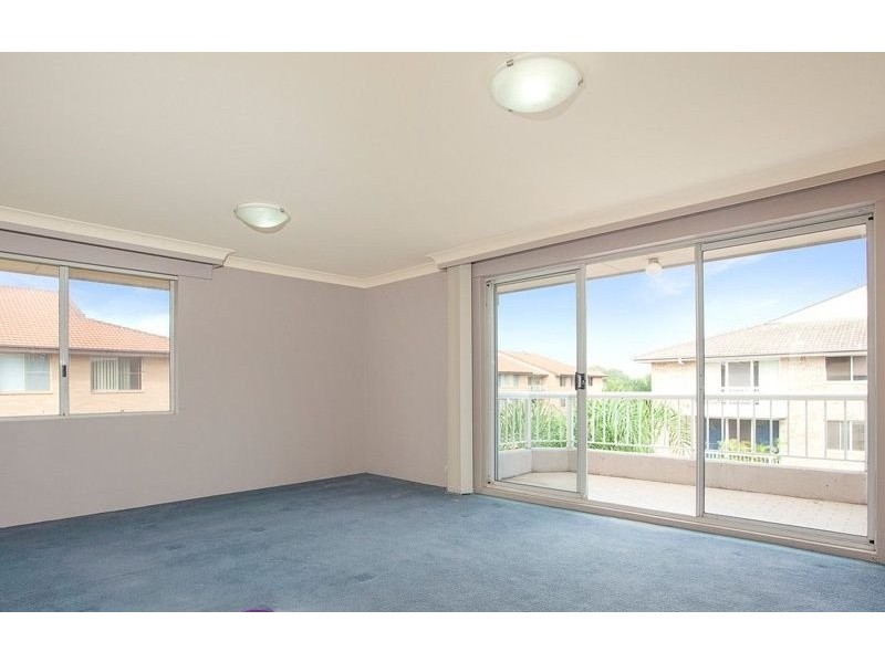 23/7 Mead Drive, Chipping Norton NSW 2170