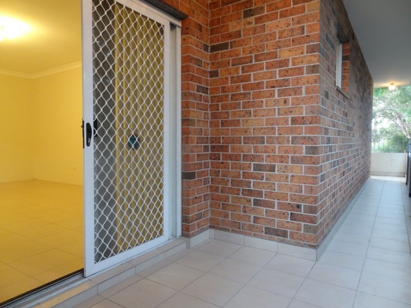 3/394 Railway Parade, Carlton NSW 2218