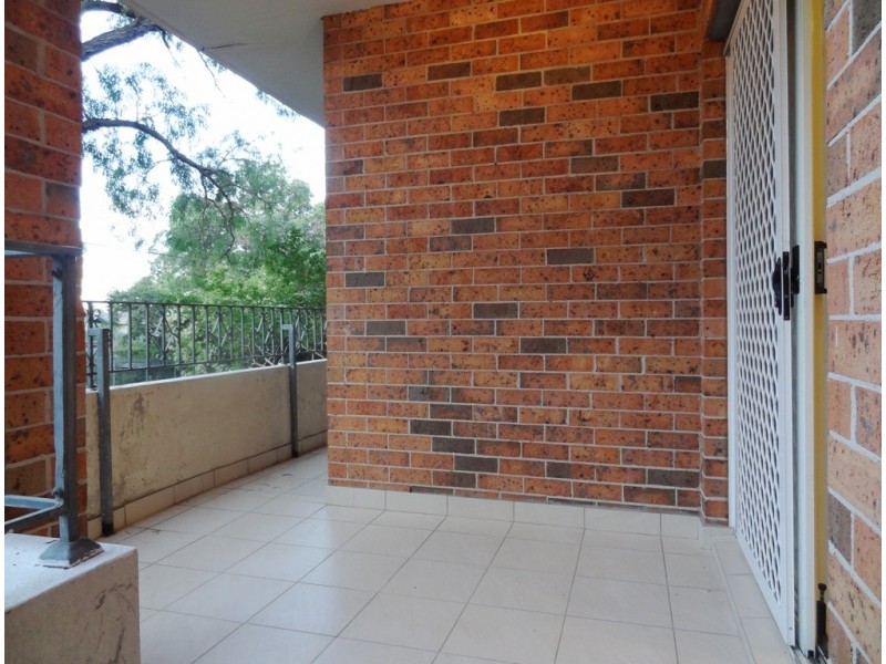 3/394 Railway Parade, Carlton NSW 2218