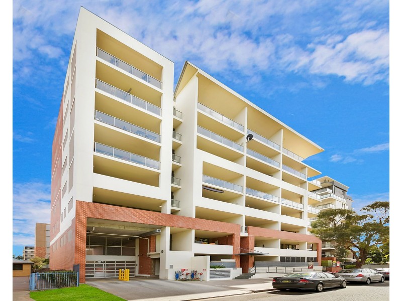 18/5-7 Northumberland, Liverpool NSW 2170