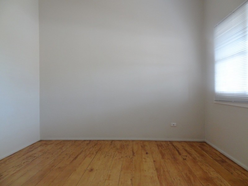 19 Station Street, Tempe NSW 2044