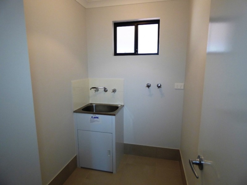 7 Ward Crescent, Kelmscott WA 6111