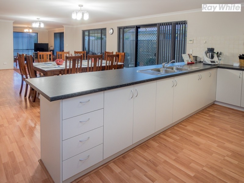 23 Hebrides Drive, Seville Grove WA 6112
