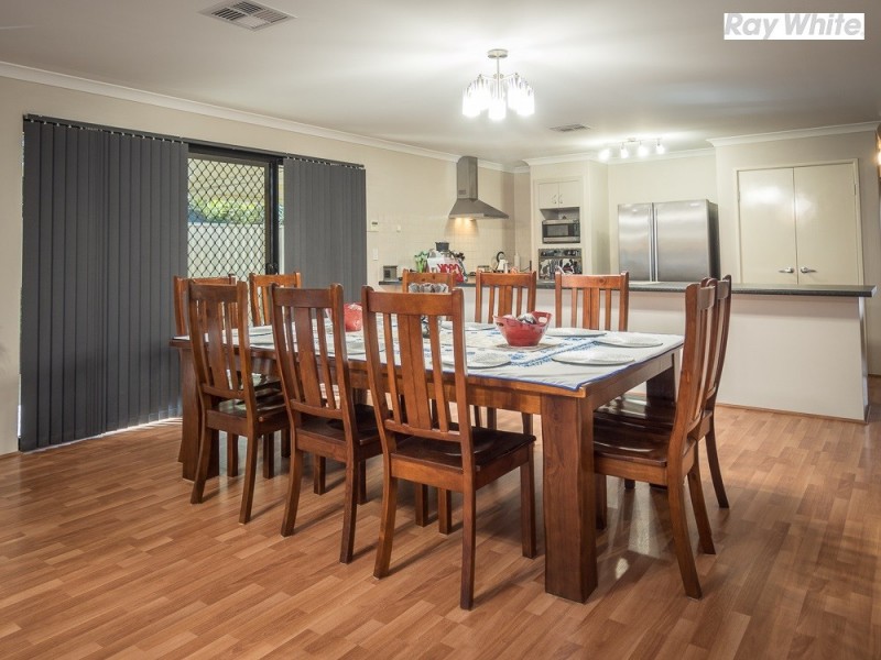 23 Hebrides Drive, Seville Grove WA 6112