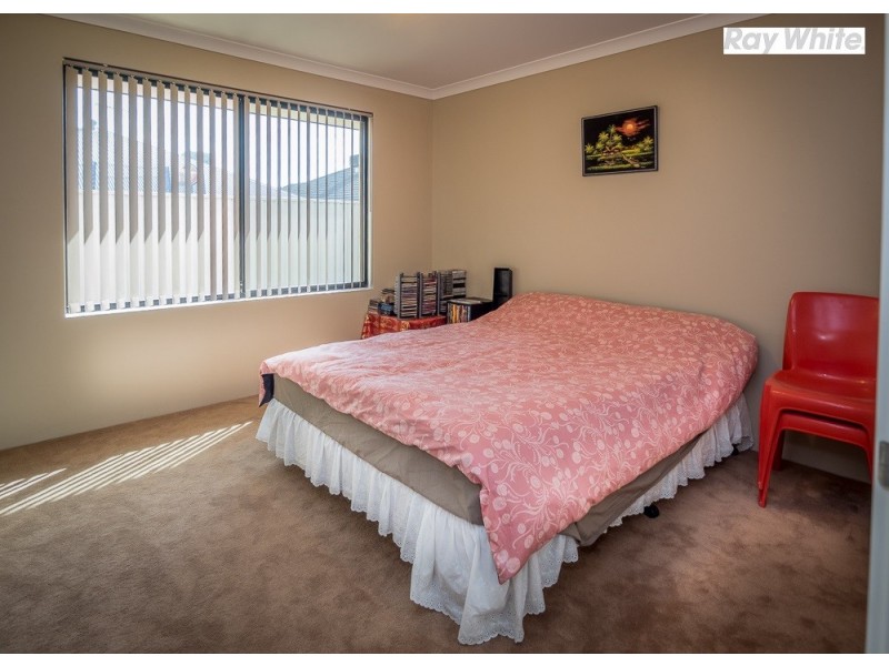 23 Hebrides Drive, Seville Grove WA 6112