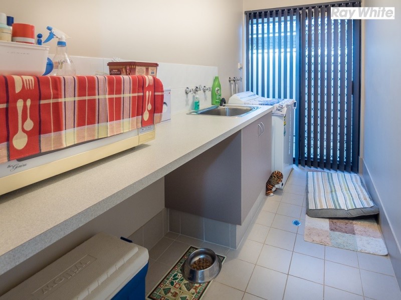 23 Hebrides Drive, Seville Grove WA 6112