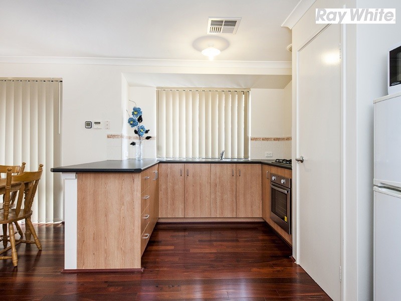 25 Quinine Crescent, Byford WA 6122