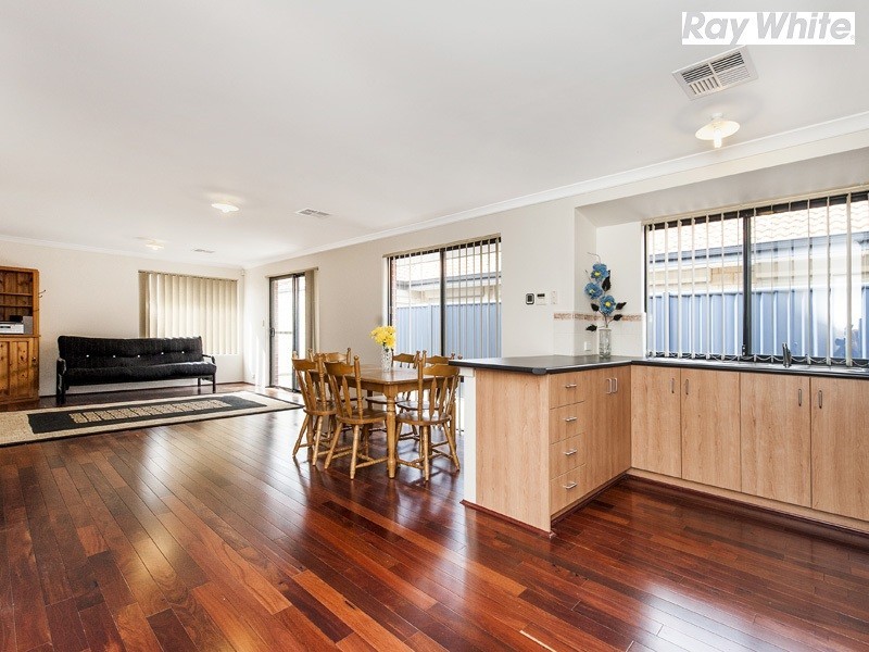 25 Quinine Crescent, Byford WA 6122