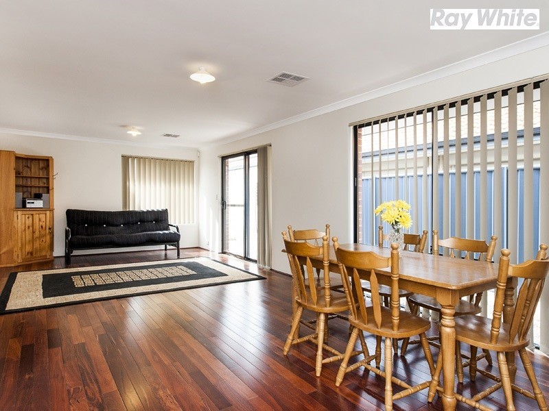 25 Quinine Crescent, Byford WA 6122