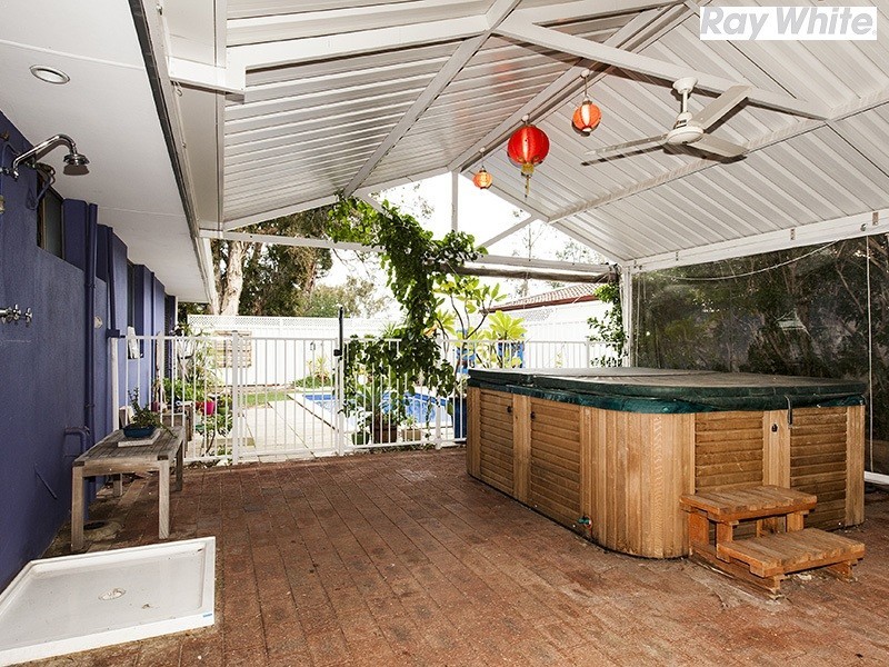 4 Forest Court, Armadale WA 6112