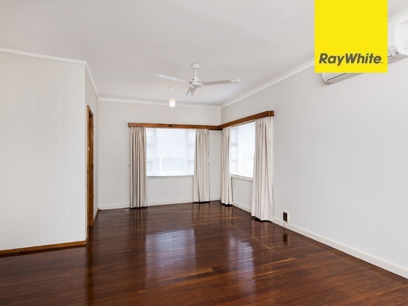 62 Verna Street, Gosnells WA 6110