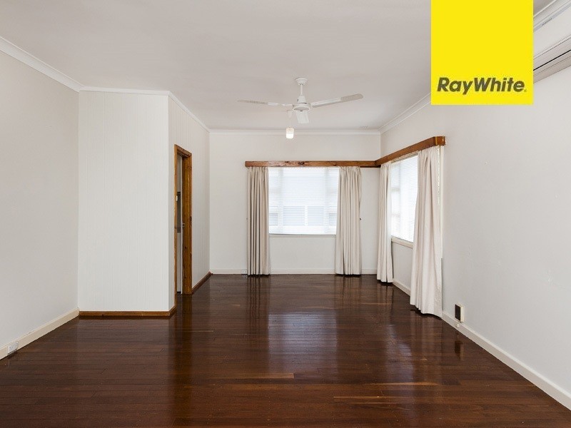 62 Verna Street, Gosnells WA 6110