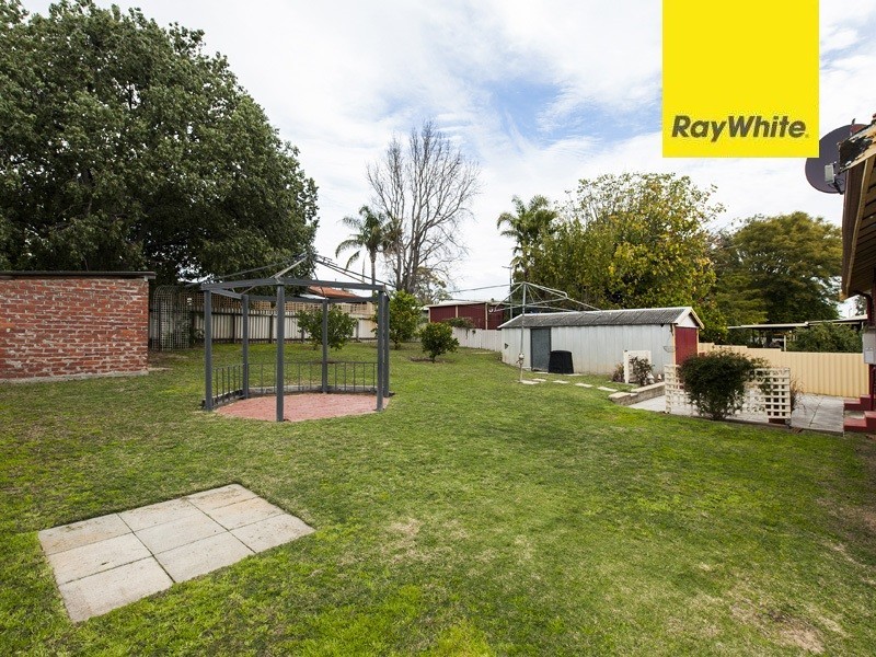 62 Verna Street, Gosnells WA 6110