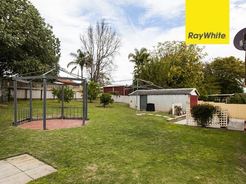 62 Verna Street, Gosnells WA 6110