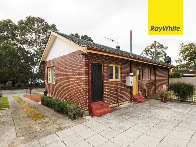 62 Verna Street, Gosnells WA 6110