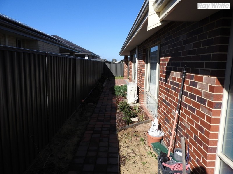 101 Gallipoli Avenue, Byford WA 6122