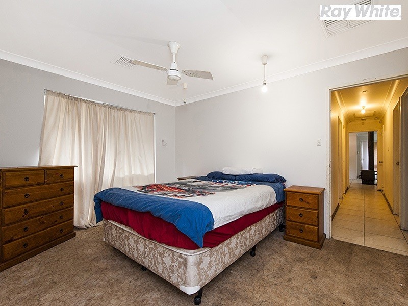 4 Wyloo Place, Armadale WA 6112