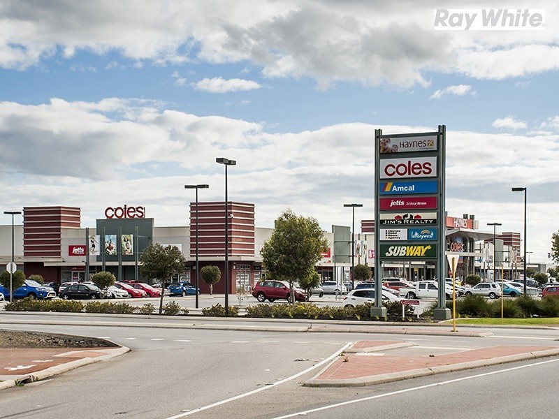 4 Wyloo Place, Armadale WA 6112