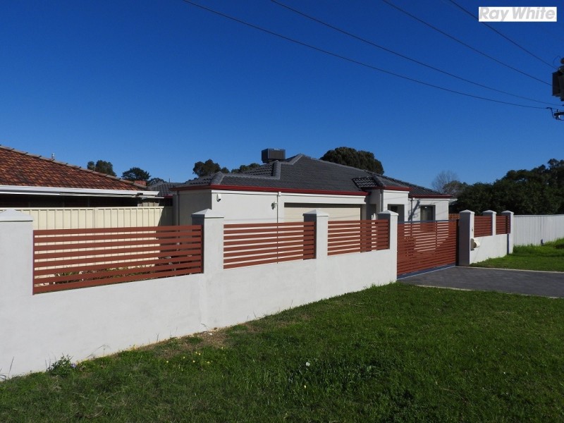 4 Sexty Street, Armadale WA 6112