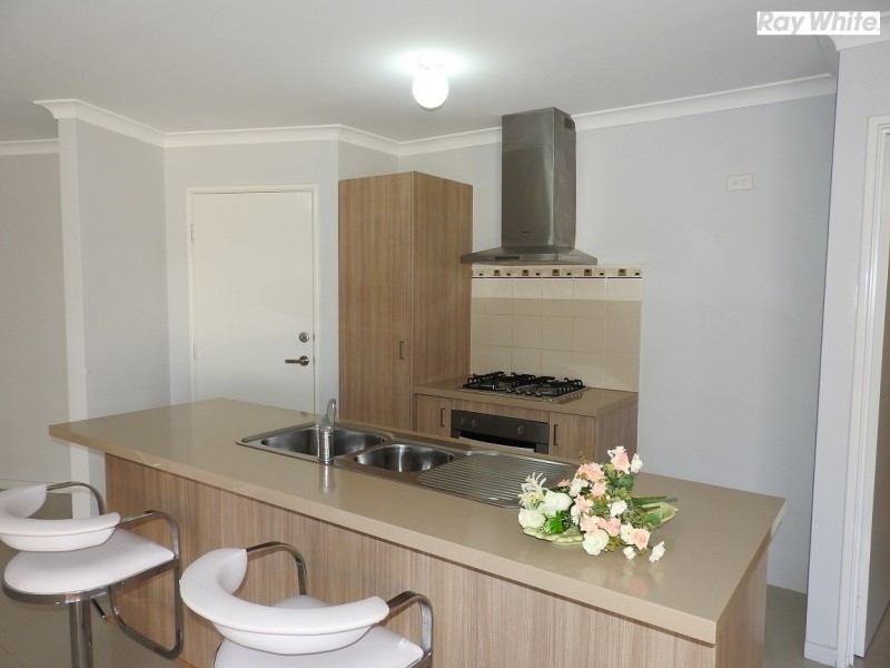 4 Sexty Street, Armadale WA 6112